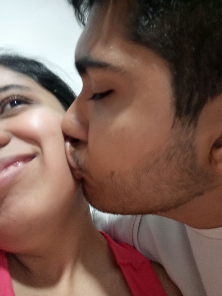 Un besito — cerca de ti